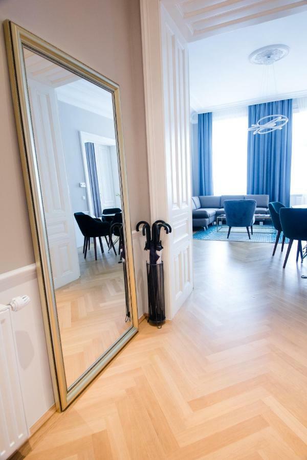 Studio Apartments Urania - Mai'S Apartments Відень Екстер'єр фото